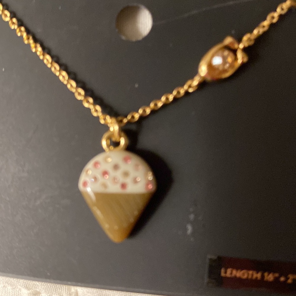 New cute Coach ice cream cone necklace - Picture 3 of 4